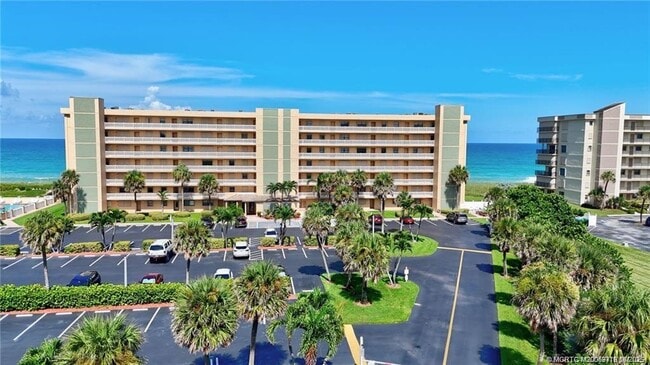 Building Photo - 10200 S Ocean Dr