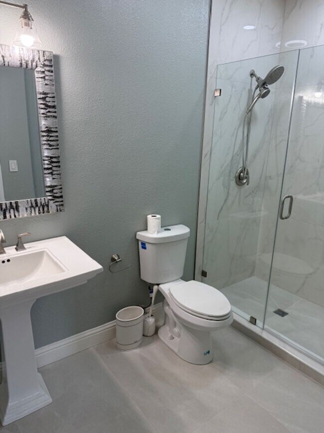 Building Photo - Ruby Hill 4 Bed plus Office / 3 bath, Exquisite Home in Gated Community, Amenities