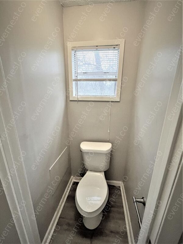 Building Photo - 445 Rockdale Dr