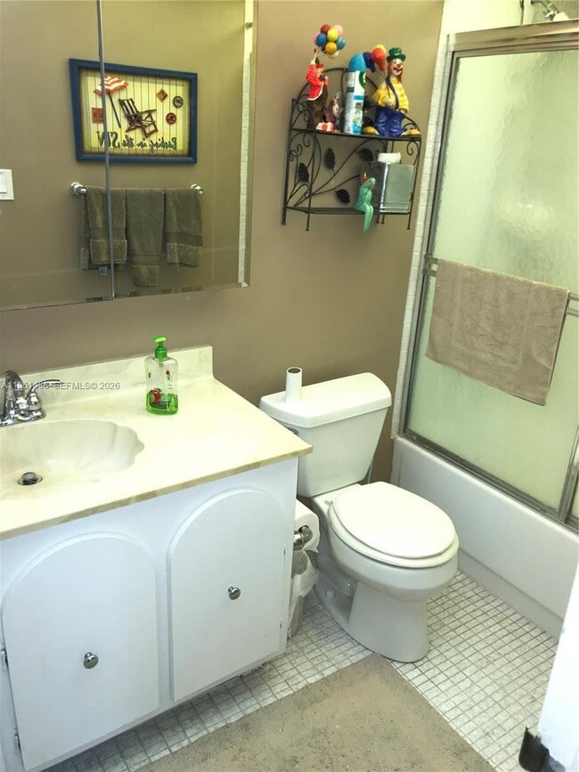 Building Photo - 210 172nd St