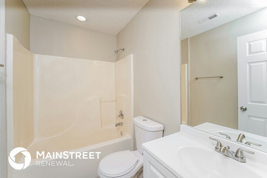 Building Photo - 8205 Krystle Ridge Pl