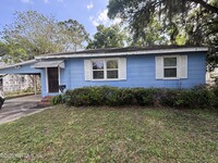 Building Photo - 1229 Plymouth Pl