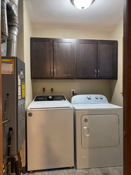 Building Photo - 294 Arrowhead Dr