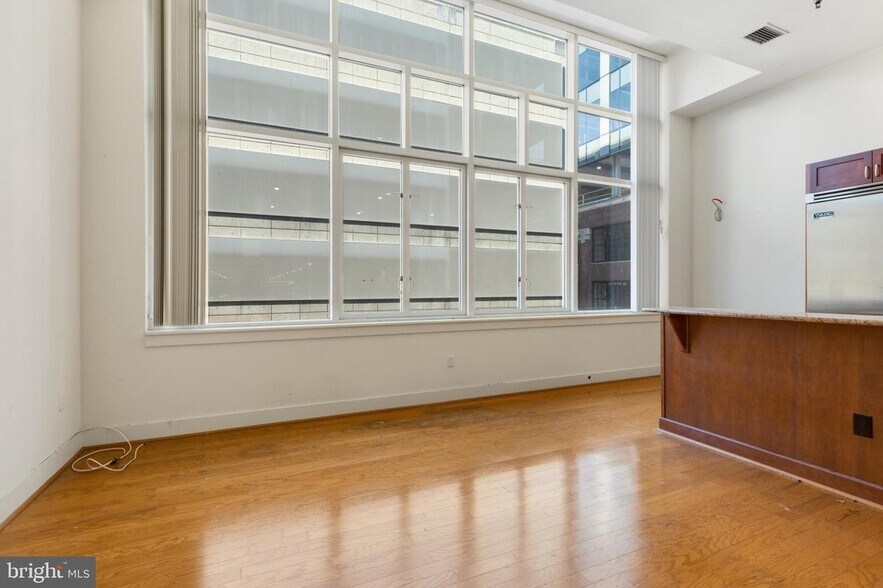 Building Photo - 23 S 23rd St