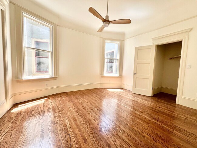 Building Photo - 625-627-627 Fillmore St