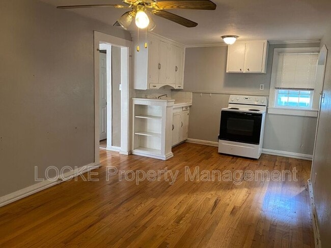 Building Photo - 3132 Greene Ave