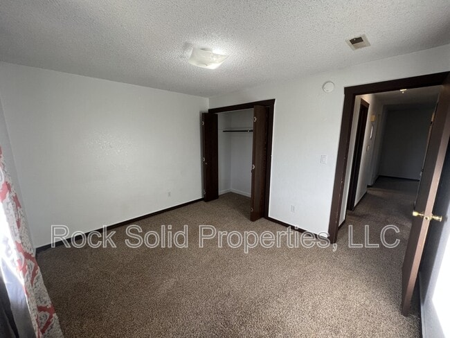 Building Photo - 3061 Reed Ave