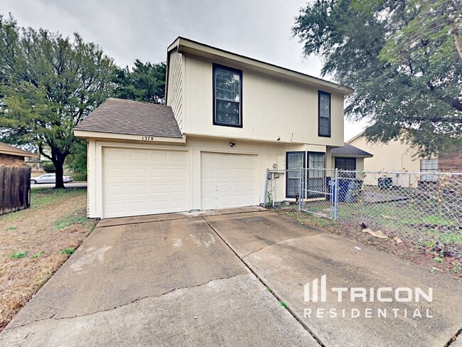 Building Photo - 1378 Southridge Dr