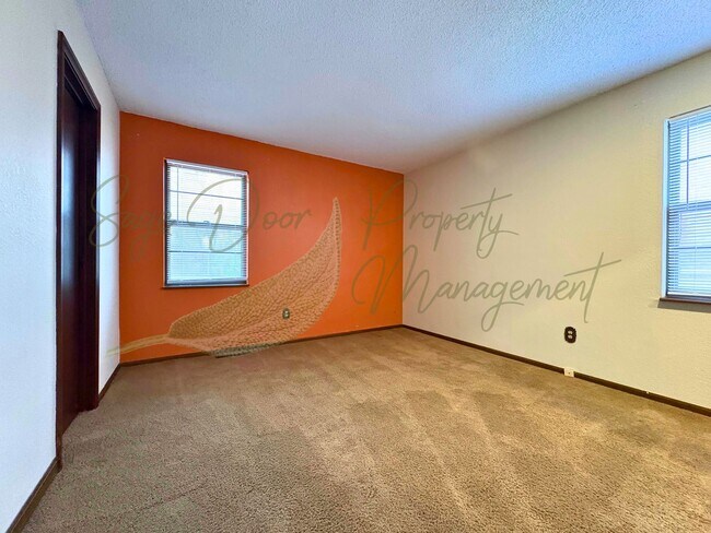 Building Photo - Stylish Blue Springs Home With Fresh Updates & Great Natural Light