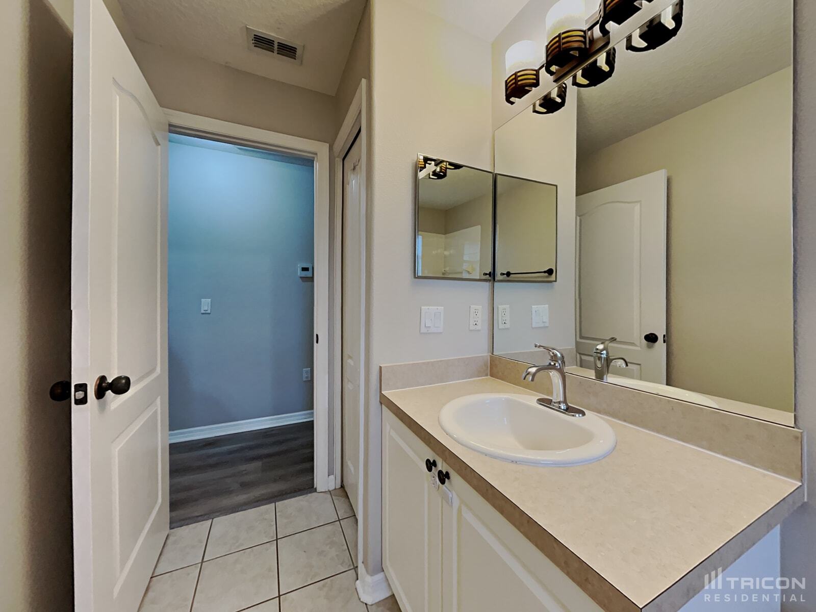 Building Photo - 319 Dolcetto Dr
