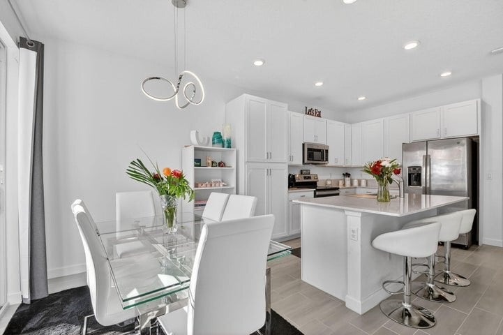 Building Photo - 4790 Navali Dr