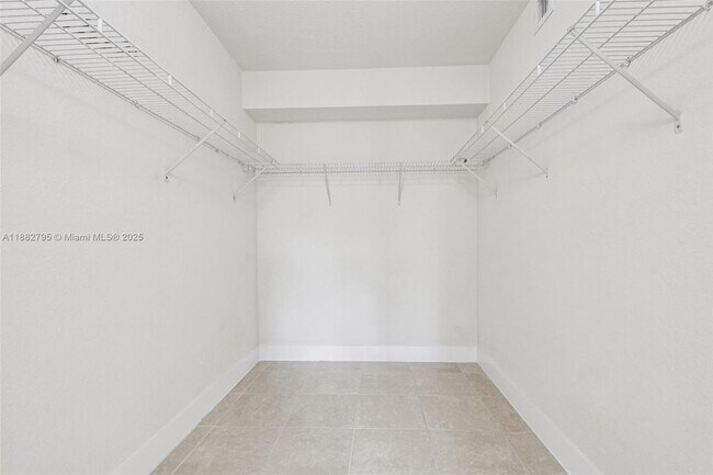 Building Photo - 15470 SW 284th St