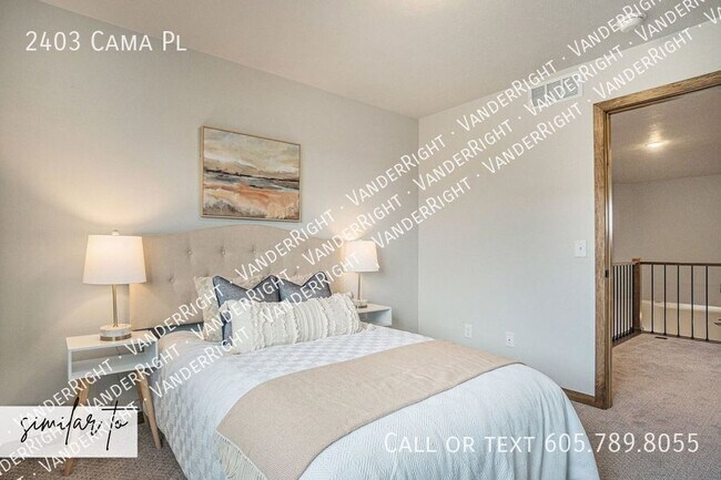 Building Photo - 2403 Cama Pl