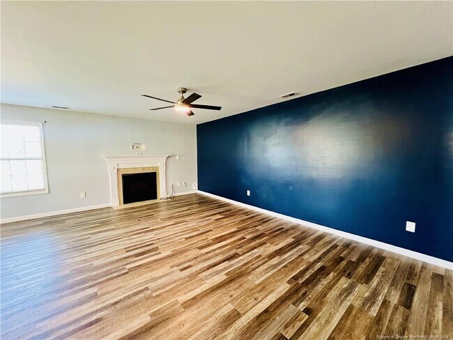 Building Photo - 641 Hogart St