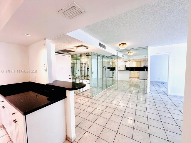 Building Photo - 230 174th St