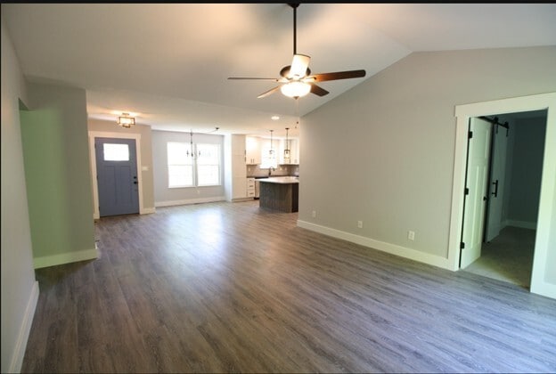 Building Photo - 7520 Jenkins Rd