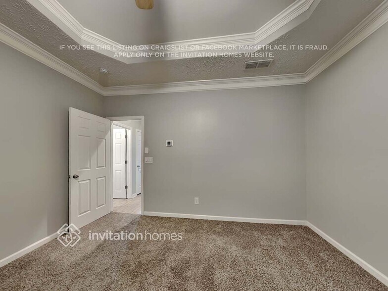 Building Photo - 3930 Medlock Pk Dr