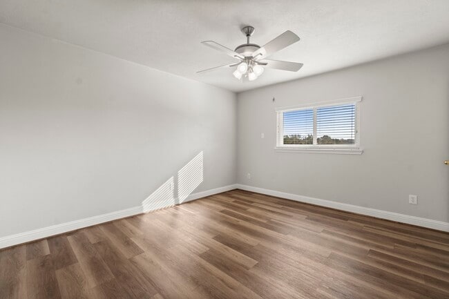 Building Photo - 3505 Cedar Prairie Dr