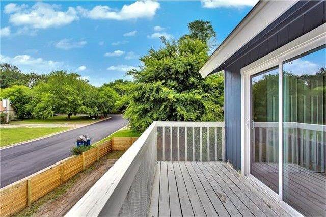 Building Photo - 2706 Mulford Cove