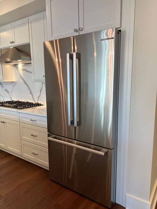 Building Photo - Luxury Coastal Living - The Charles - Deep Water Views