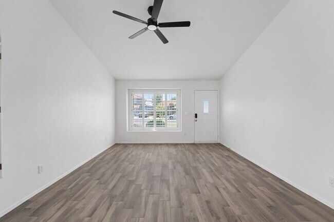 Building Photo - 7842 W Boca Raton Rd