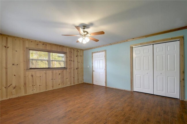 Building Photo - 1510 Northridge Dr