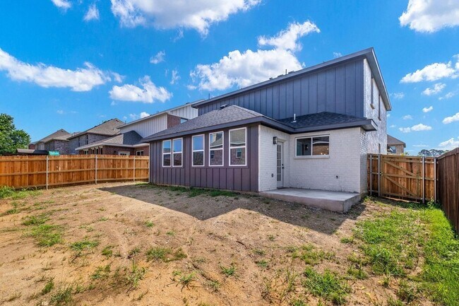 Building Photo - 110 Brooks Dr