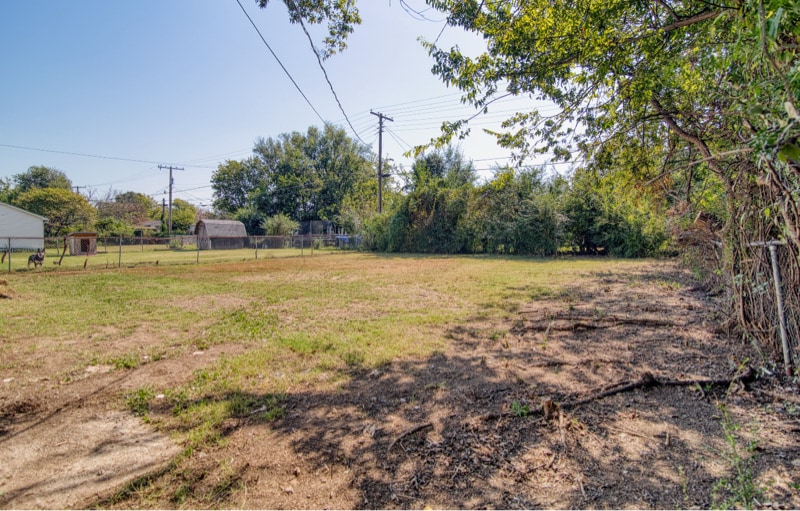 Building Photo - 2114 W 48th Pl
