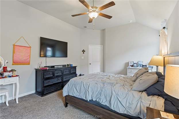 Building Photo - 1462 Kingsgate Dr