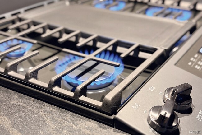 Building Photo - 2647 Locust St