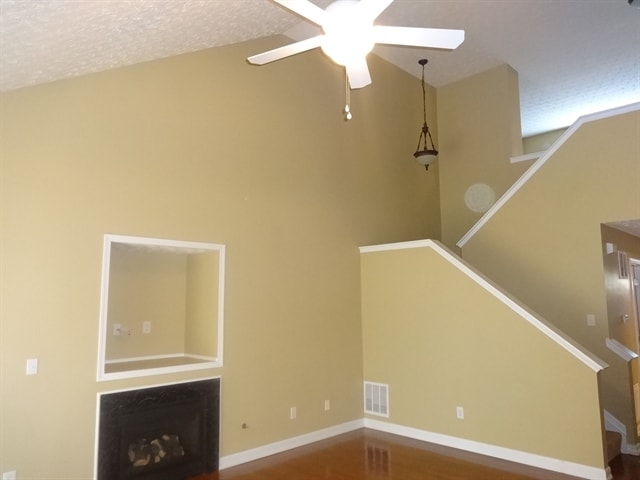 Building Photo - 6121 Eden Valley Dr