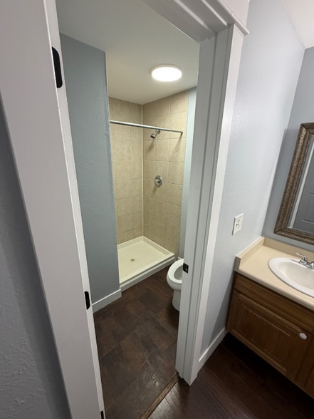 Building Photo - 9461 Vance Ct