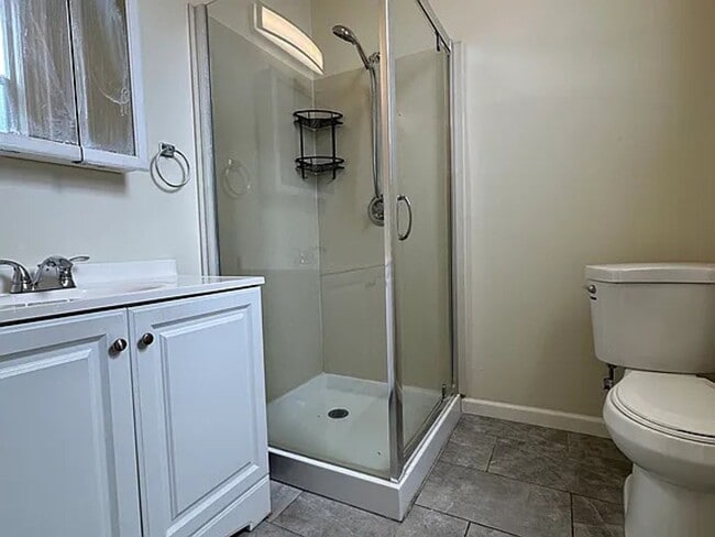 Building Photo - Pacific Heights Studio for Rent!