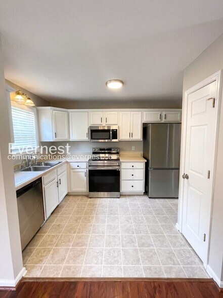 Building Photo - 3741 Harvest Ridge