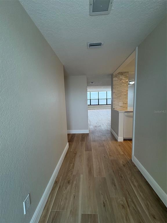 Building Photo - 250 Woodette Dr