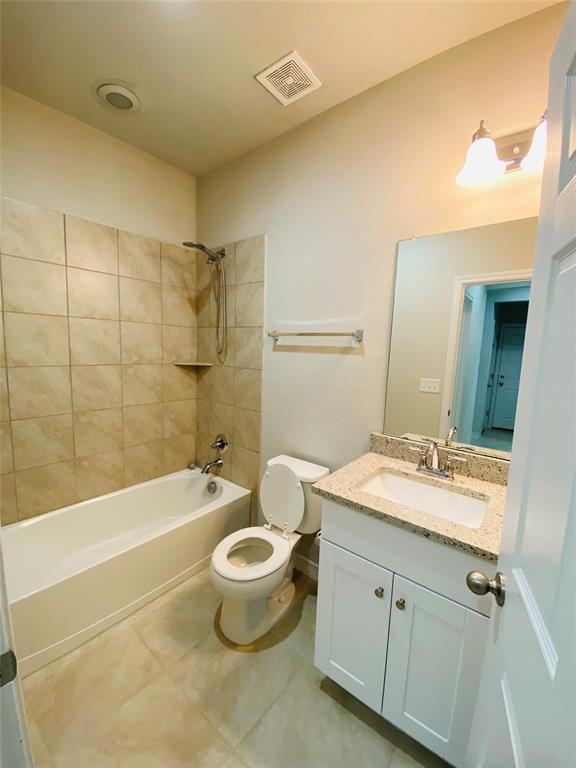 Building Photo - 708 Aliso Trail