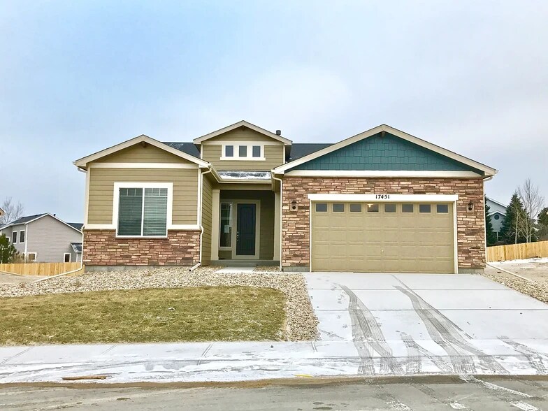 Primary Photo - 17451 Leisure Lake Dr