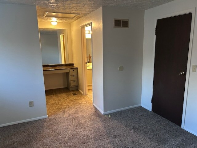 Building Photo - 4542 Treeview Ct