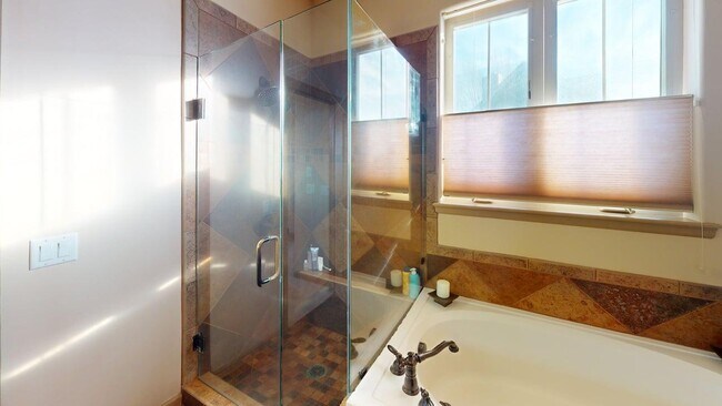 Building Photo - 169 Wildhorse