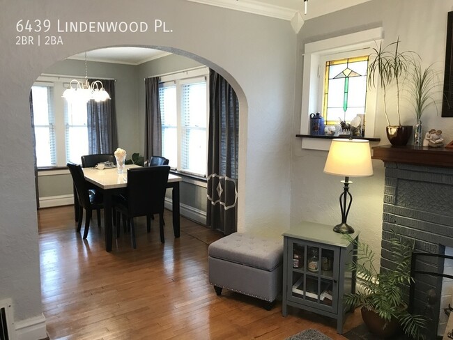 Building Photo - 6439 Lindenwood Pl