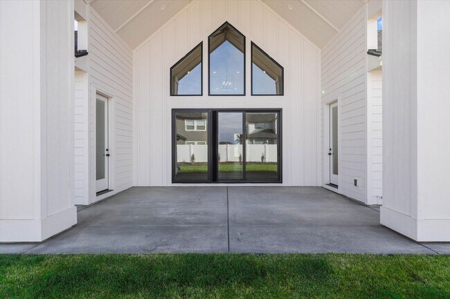 Building Photo - Brand New Home in The Estates of Dry Creek Ranch