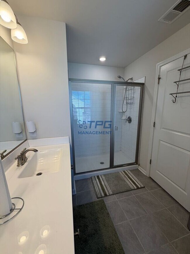 Building Photo - 55 Melanie Wy