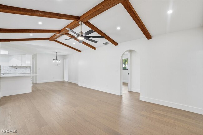 Building Photo - 1914 SE 16th St