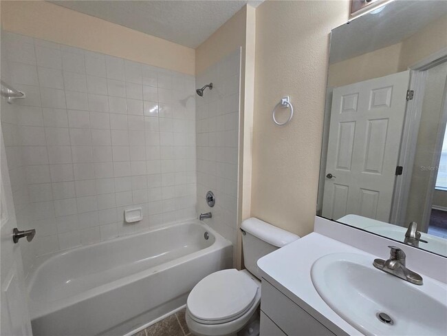 Building Photo - 545 Summer Sails Dr