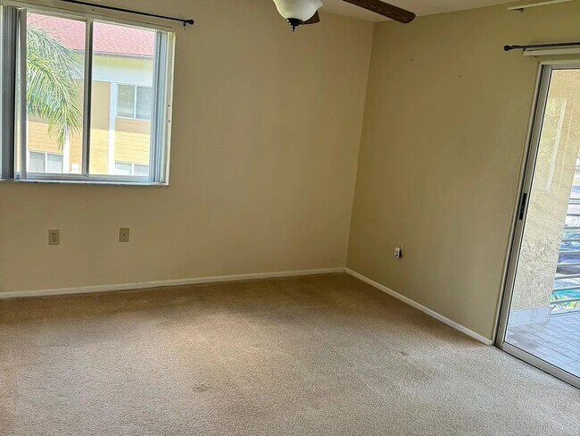 Building Photo - 3170 Seasons Way