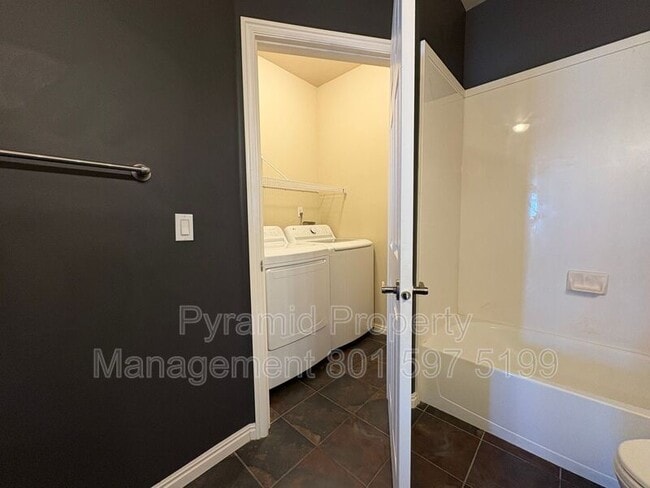 Building Photo - 4988 Timber Way