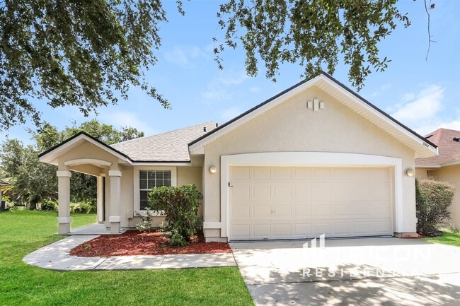 Primary Photo - 12048 Coachman Lakes Way
