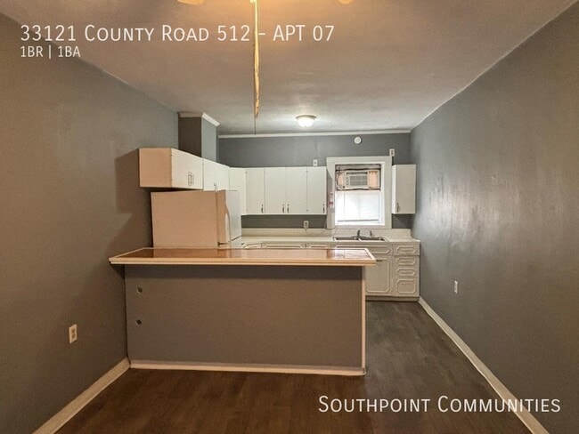 Primary Photo - 33121 Co Rd 512