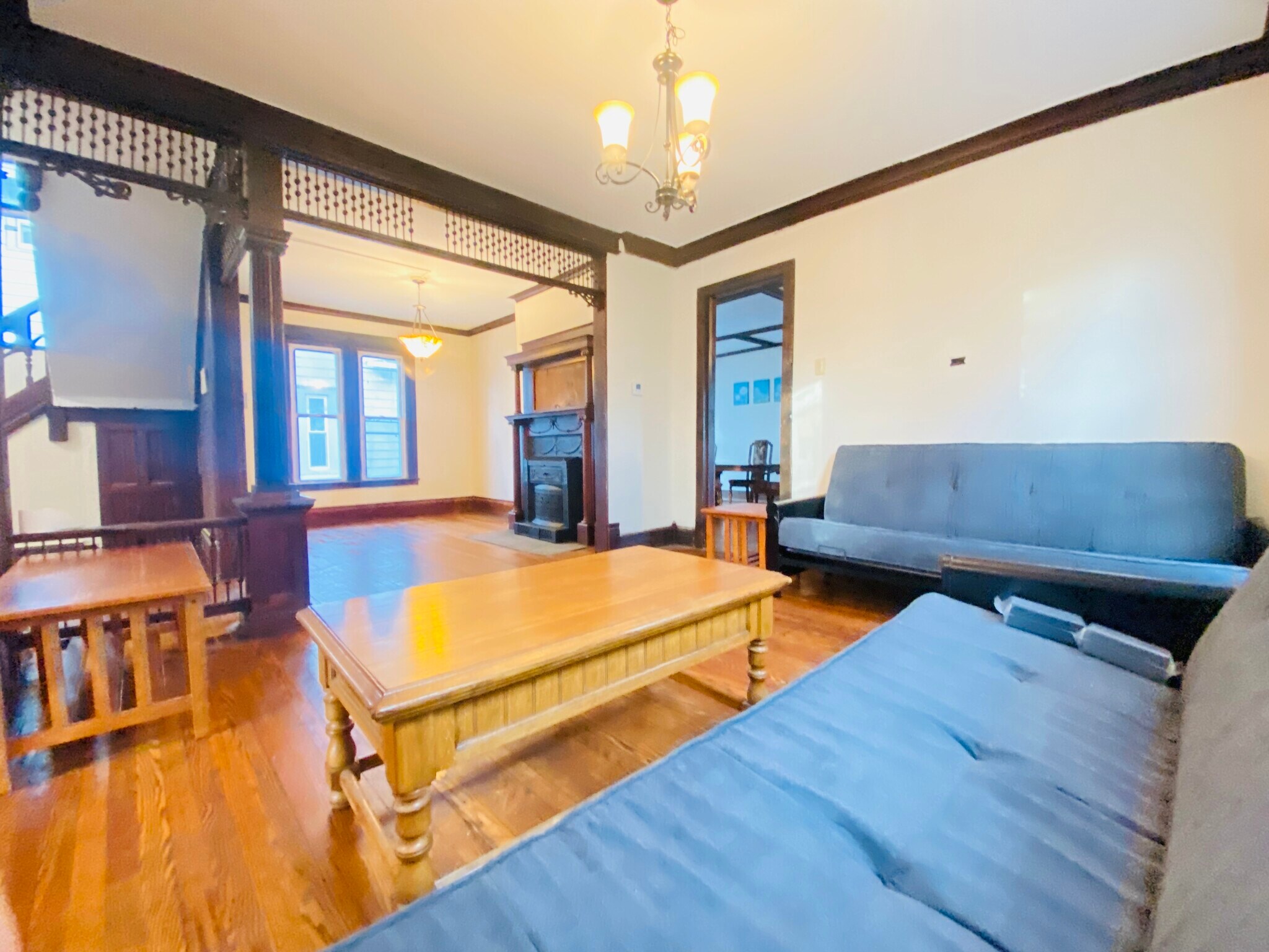 Building Photo - 1337 Madison St