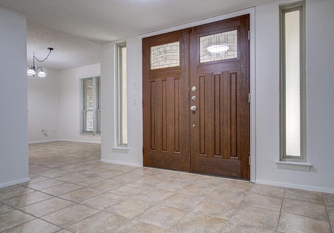 Building Photo - 11305 Pradera Dr